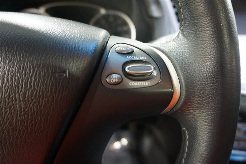 INFINITI QX60 Vehicle Full-screen Gallery Image 47