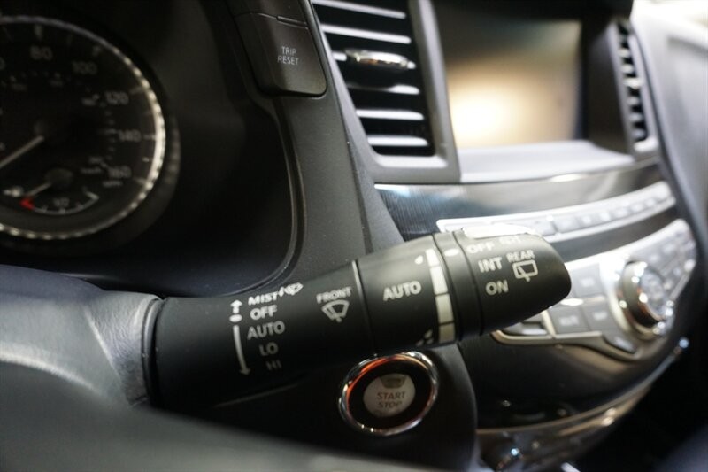 INFINITI QX60 Vehicle Full-screen Gallery Image 49