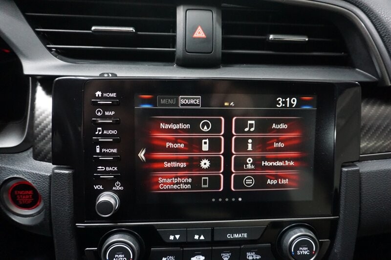 Honda Civic Sport Touring Vehicle Full-screen Gallery Image 43