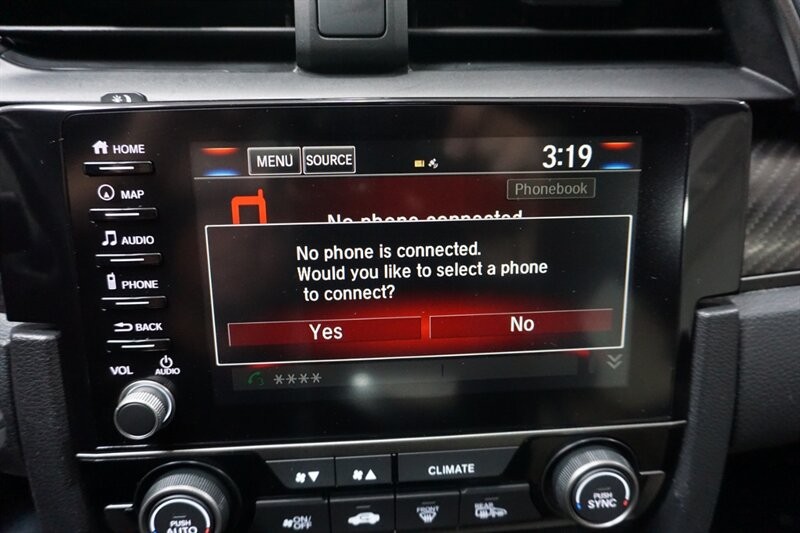 Honda Civic Sport Touring Vehicle Full-screen Gallery Image 46