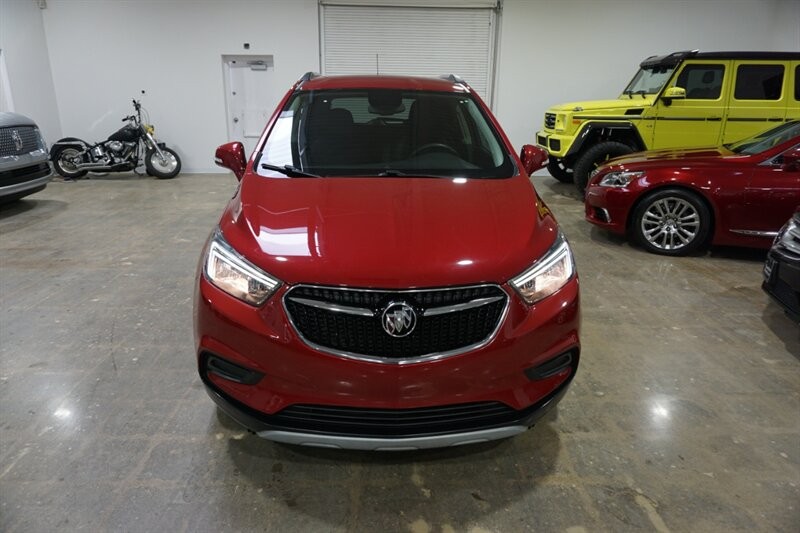 Buick Encore Preferred Vehicle Full-screen Gallery Image 16