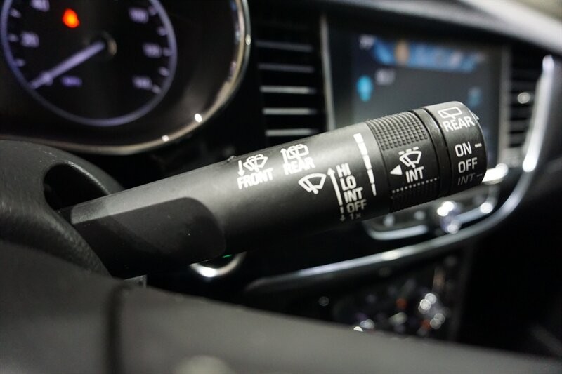 Buick Encore Preferred Vehicle Full-screen Gallery Image 45