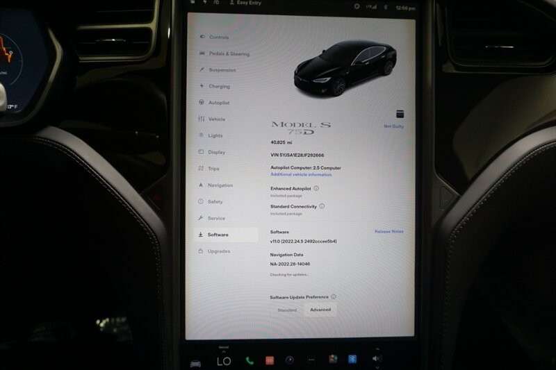 Tesla Model S Vehicle Full-screen Gallery Image 45
