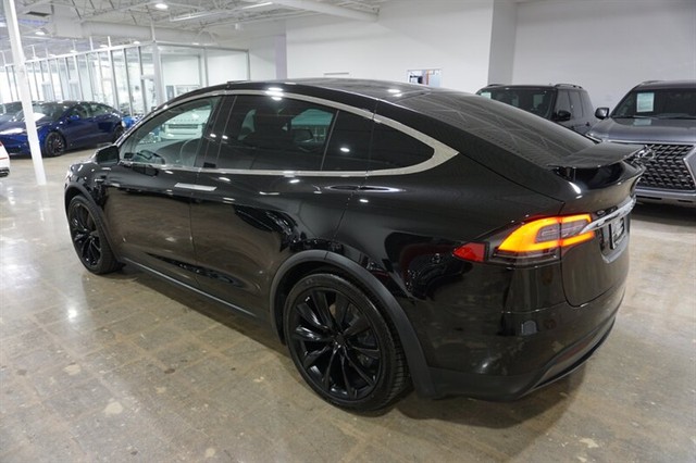 2020 Tesla Model X Long Range Plus - Photo 5