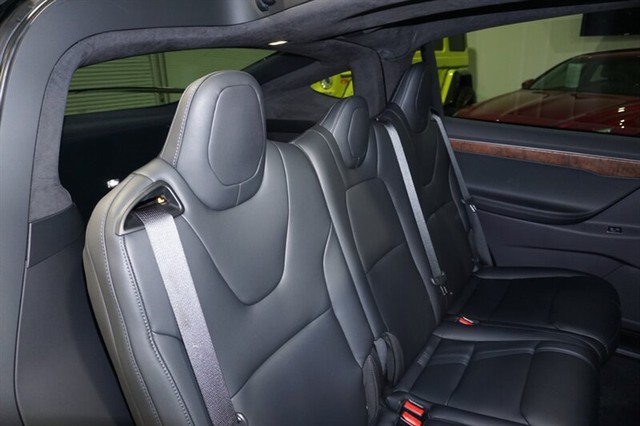 2020 Tesla Model X Long Range Plus - Photo 28