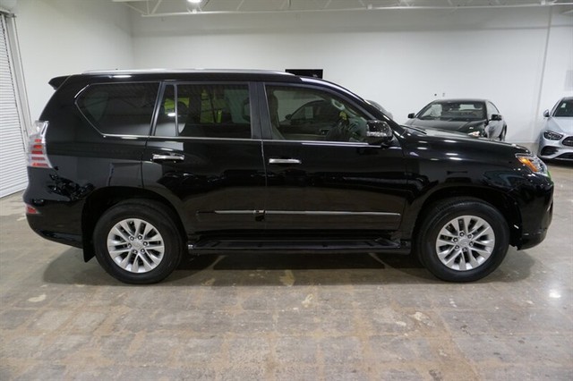 2019 Lexus GX PREMIUM photo 10