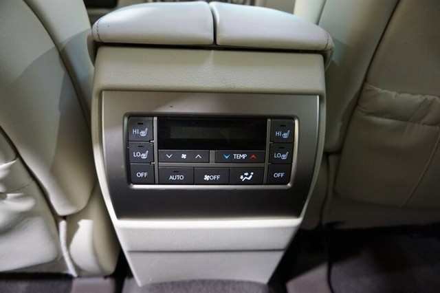 2019 Lexus GX PREMIUM photo 27