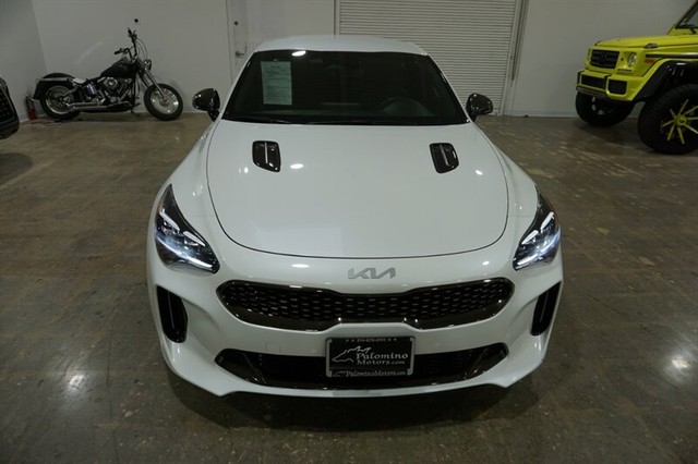 2022 Kia Stinger GT-Line photo 15