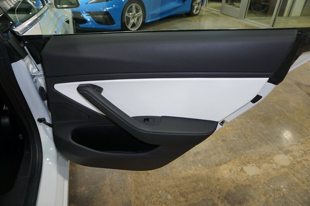 2019 Tesla Model 3 Base photo 26