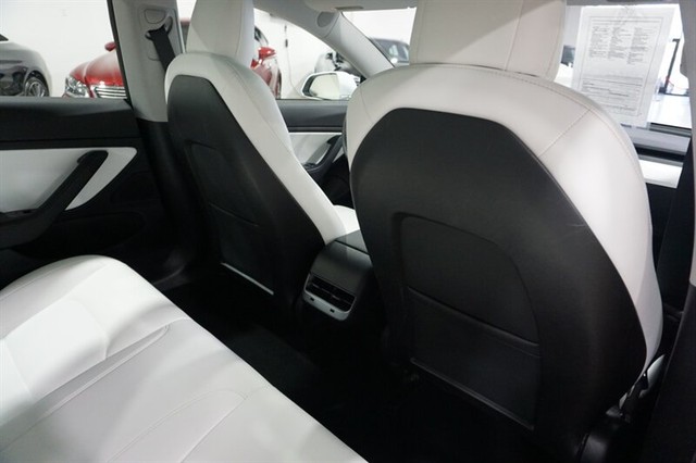 2019 Tesla Model 3 Base photo 27