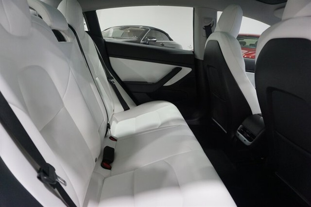 2019 Tesla Model 3 Base photo 29