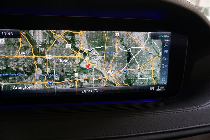 Mercedes-Benz S 560 4MATIC Vehicle Full-screen Gallery Image 50