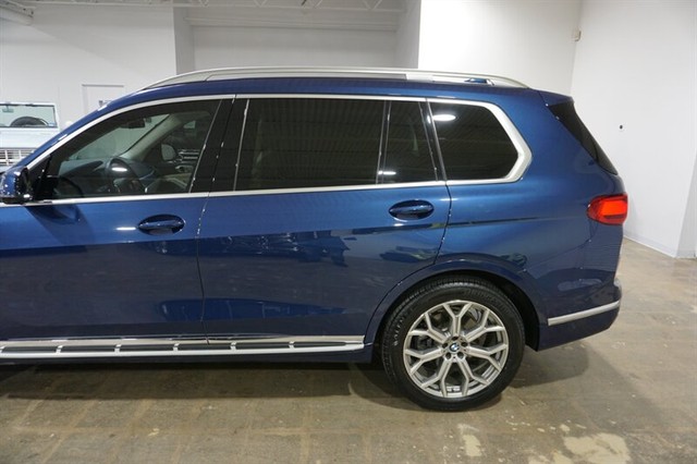 2020 BMW X7 40i photo 3