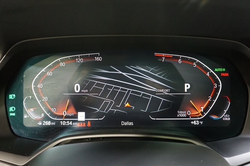 BMW X7 Vehicle Full-screen Gallery Image 48