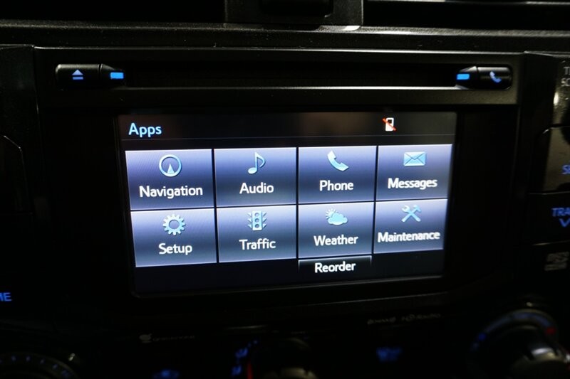 Toyota 4Runner TRD Pro Vehicle Full-screen Gallery Image 47