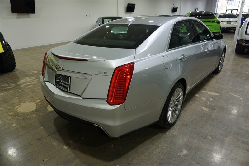 Cadillac CTS 3.6L Premium Luxury Vehicle Full-screen Gallery Image 09