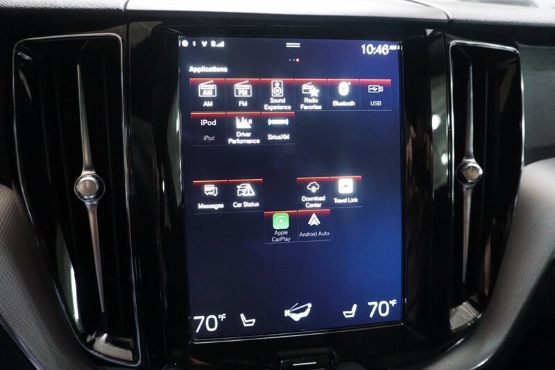 Volvo XC60 T6 R-Design Vehicle Full-screen Gallery Image 49