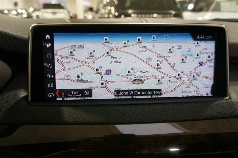 BMW X5 xDrive35d Vehicle Full-screen Gallery Image 44