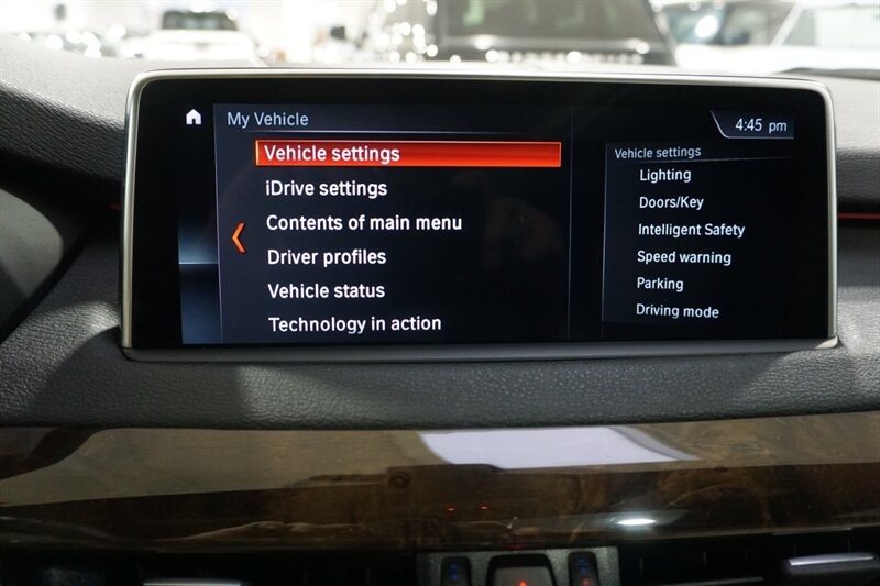 BMW X5 xDrive35d Vehicle Full-screen Gallery Image 47