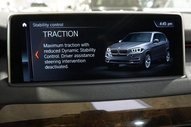 BMW X5 xDrive35d Vehicle Full-screen Gallery Image 48