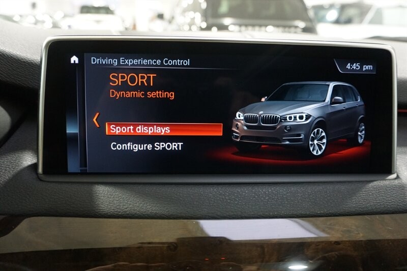 BMW X5 xDrive35d Vehicle Full-screen Gallery Image 49