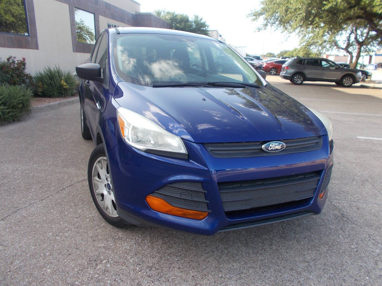 more details - ford escape