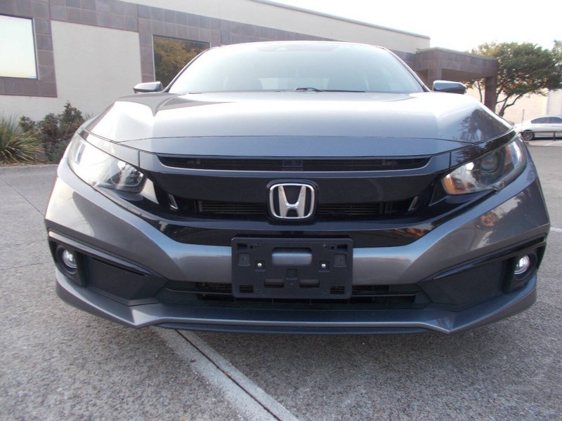 Honda Civic Sedan Vehicle Full-screen Gallery Image 01