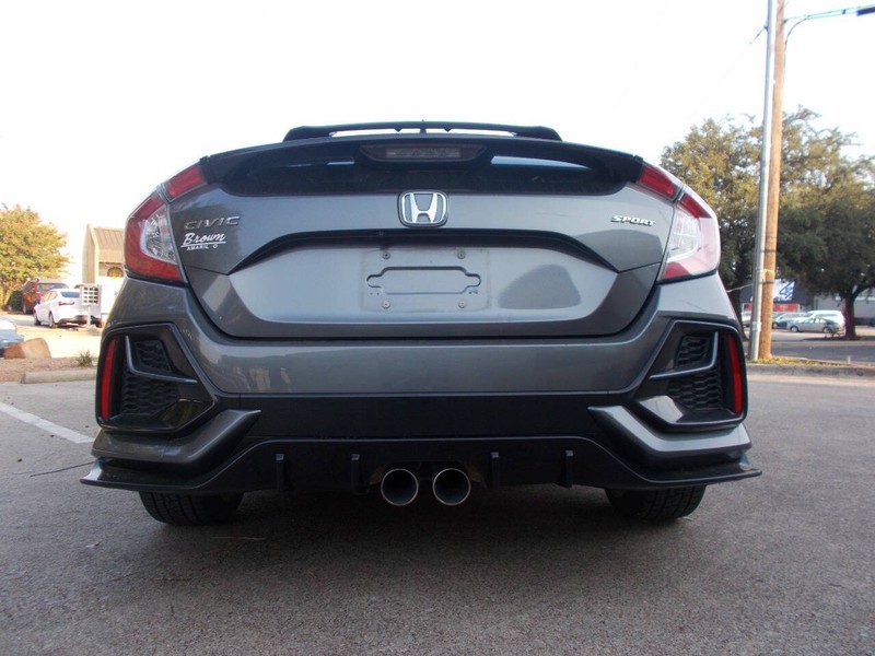 Honda Civic Hatchback Vehicle Full-screen Gallery Image 03