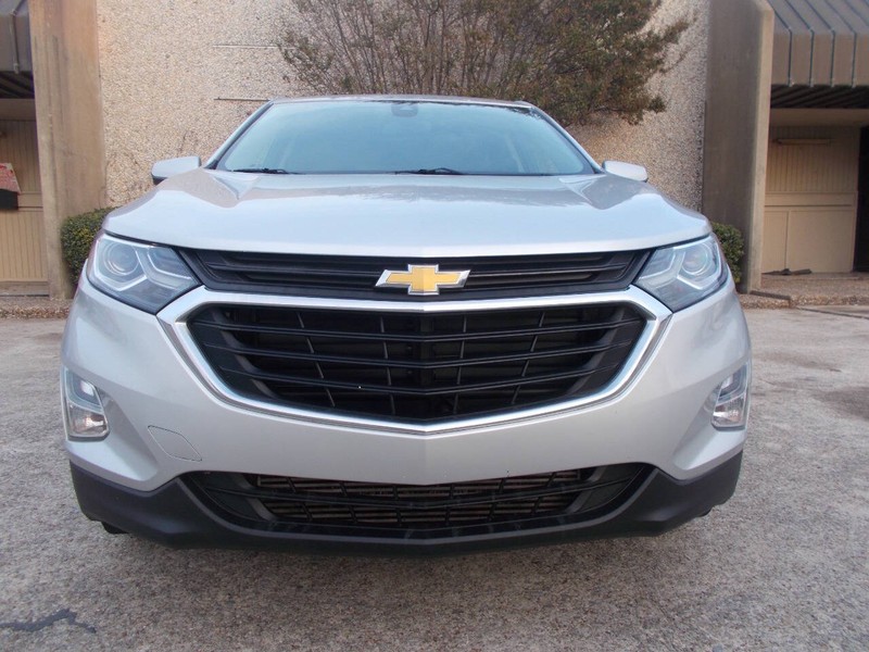 Chevrolet Equinox Vehicle Full-screen Gallery Image 01