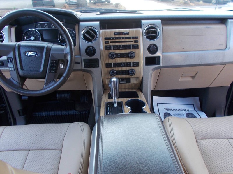 Ford F-150 Vehicle Full-screen Gallery Image 02