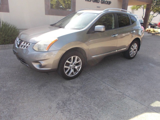 more details - nissan rogue