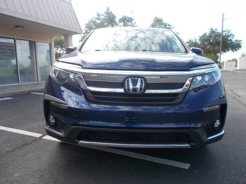 Honda Pilot Vehicle Full-screen Gallery Image 01