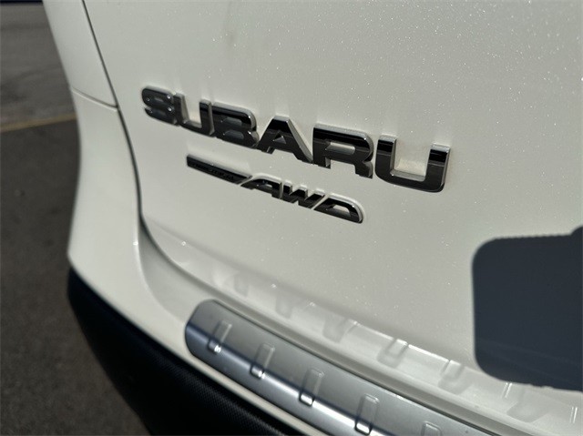 2022 Subaru Ascent Touring photo