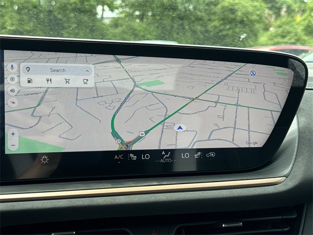 Buick Envision Vehicle Full-screen Gallery Image 18