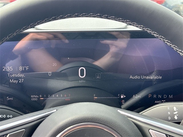 Buick Envision Vehicle Full-screen Gallery Image 15