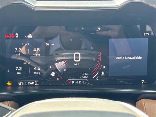 GMC Canyon Vehicle Full-screen Gallery Image 15