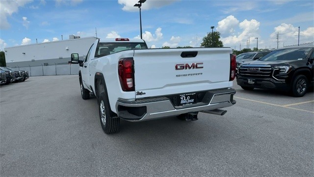 GMC Sierra 2500HD Vehicle Full-screen Gallery Image 07