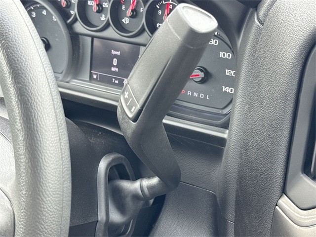 GMC Sierra 2500HD Vehicle Full-screen Gallery Image 19