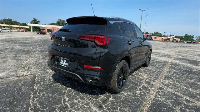 Buick Encore GX Vehicle Full-screen Gallery Image 08