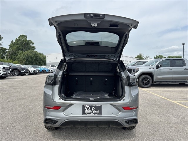 Buick Encore GX Vehicle Full-screen Gallery Image 23