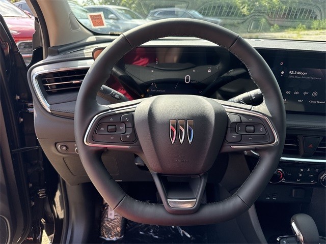 Buick Encore GX Vehicle Full-screen Gallery Image 14