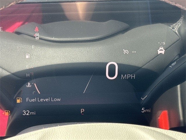 Buick Encore GX Vehicle Full-screen Gallery Image 15