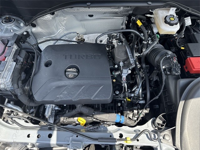 Buick Encore GX Vehicle Full-screen Gallery Image 24