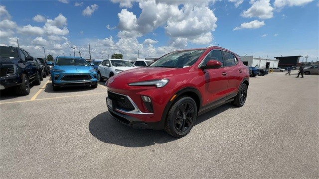 Buick Encore GX Vehicle Full-screen Gallery Image 04