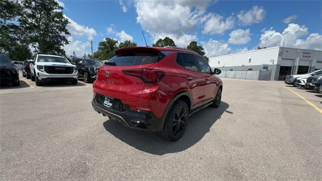 Buick Encore GX Vehicle Full-screen Gallery Image 08