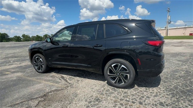 Buick Enclave Vehicle Full-screen Gallery Image 06