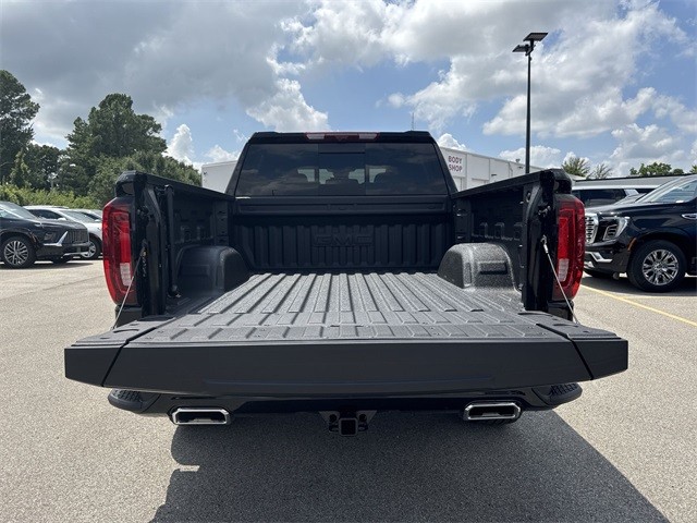 GMC Sierra 1500 Vehicle Full-screen Gallery Image 24