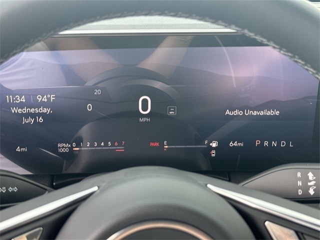 Buick Enclave Vehicle Full-screen Gallery Image 15