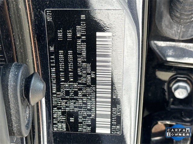 Toyota Corolla Cross Vehicle Full-screen Gallery Image 37