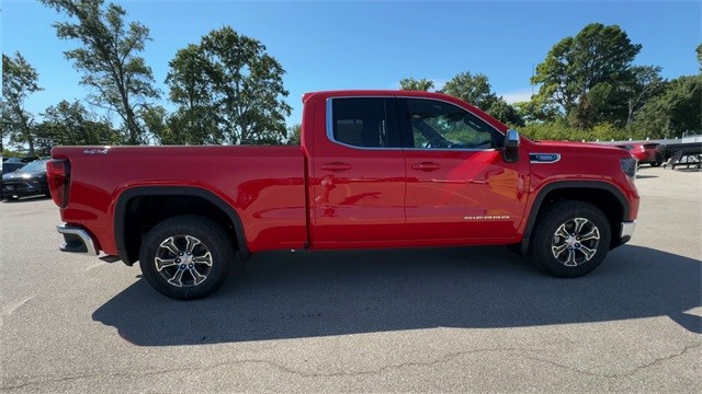 GMC Sierra 1500 Vehicle Full-screen Gallery Image 09